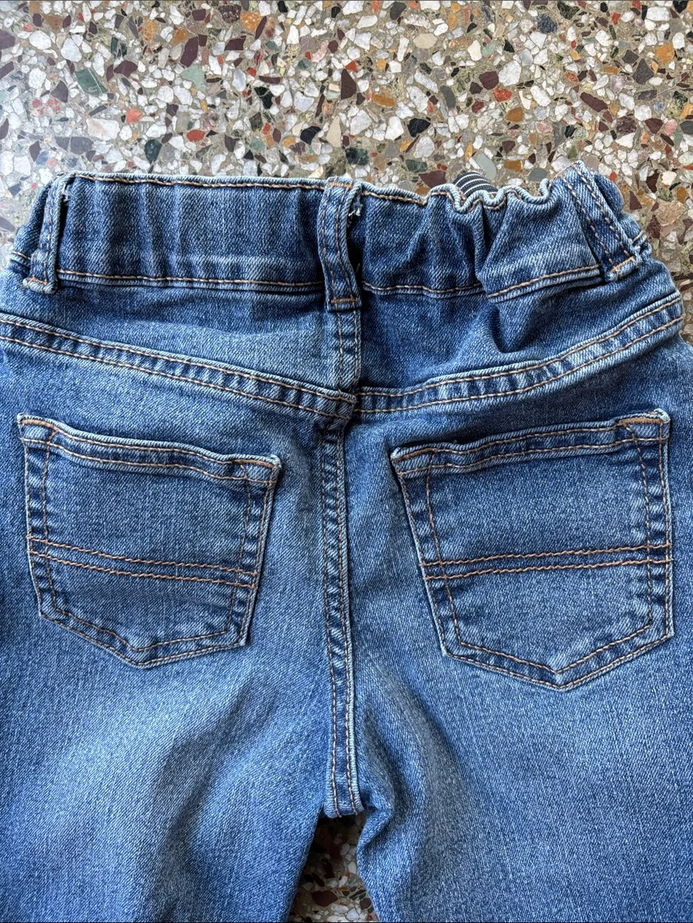 2 pairs of OshKosh B'gosh boy’s size 6/6A Medium Blue Straight Jeans